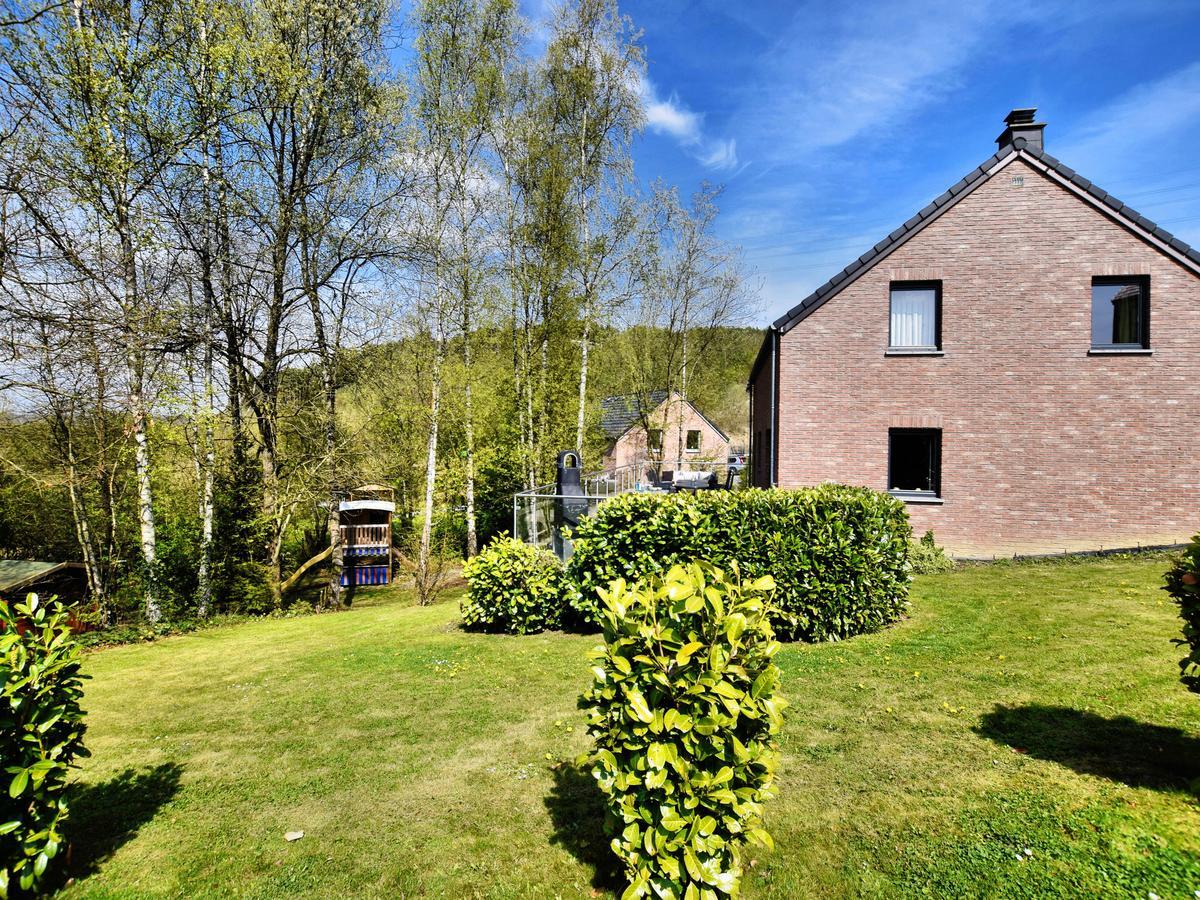Charming Holiday Home In Durbuy With Sauna Barvaux Eksteriør bilde